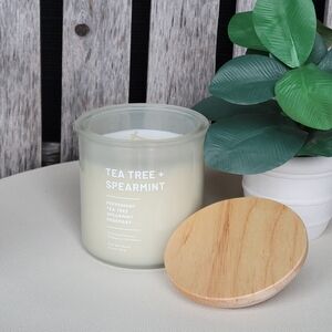 Tea Tree + Spearmint Candle with Wooden Lid